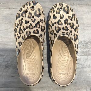 Leopard crocs